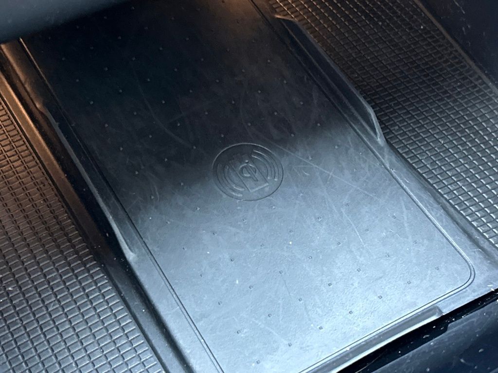 2023 Volvo XC40 B5 Plus Bright Theme Lakeland FL