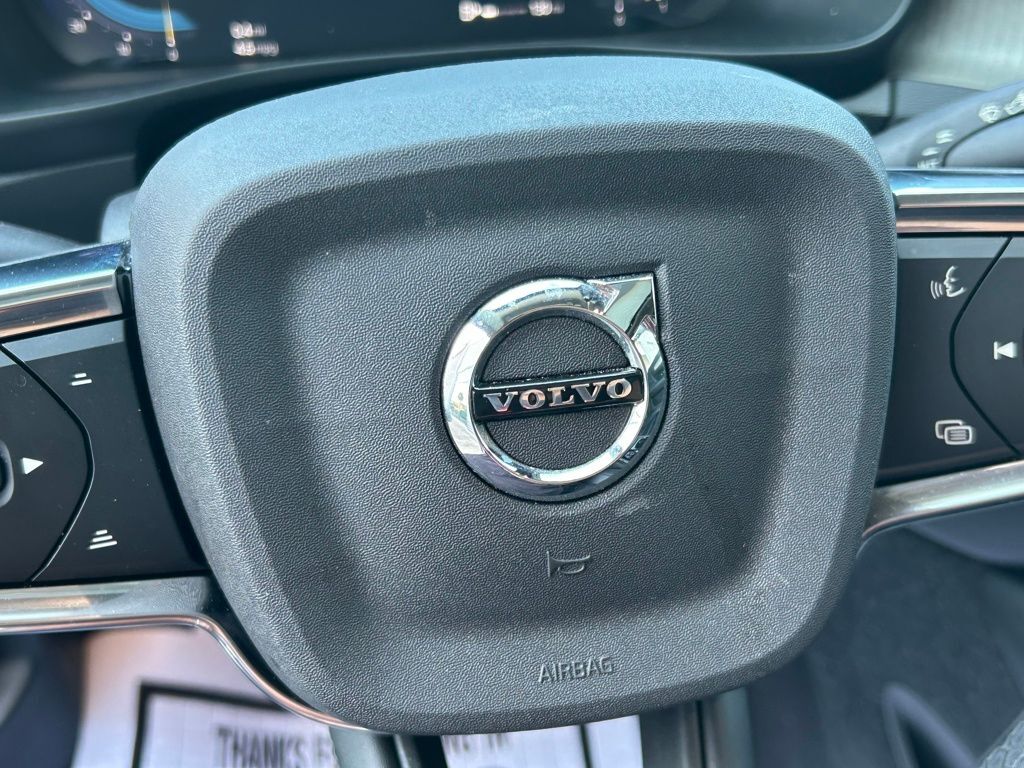 2023 Volvo XC40 B5 Plus Bright Theme Lakeland FL