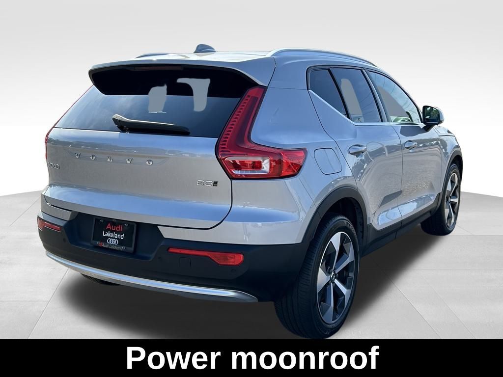 2023 Volvo XC40 B5 Plus Bright Theme Lakeland FL