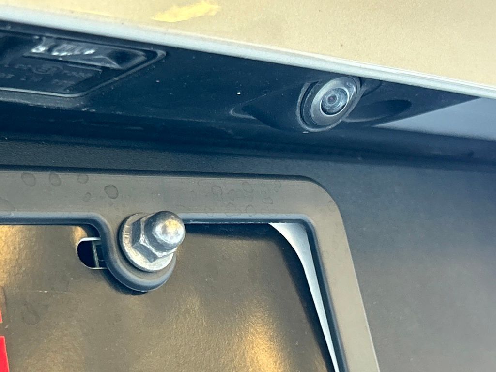 2023 Volvo XC40 B5 Plus Bright Theme Lakeland FL