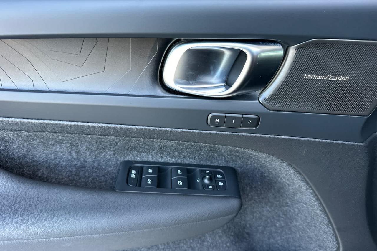 2023 Volvo XC40 Recharge Pure Electric Ultimate Roseville CA