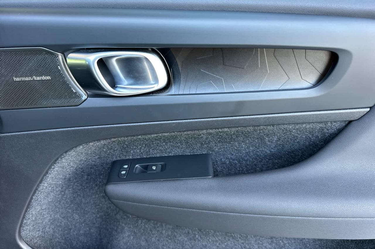 2023 Volvo XC40 Recharge Pure Electric Ultimate Roseville CA