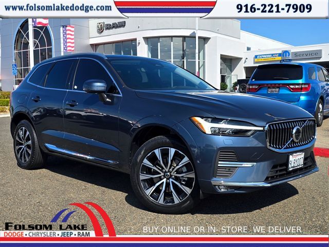 2023 Volvo XC60 B5 Plus Bright Theme 2023 Volvo XC60 B5 Plus Bright Theme