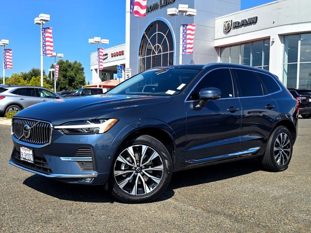 2023 Volvo XC60 B5 Plus Bright Theme 2023 Volvo XC60 B5 Plus Bright Theme