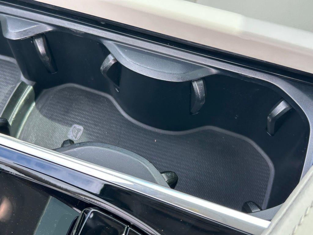 2023 Volvo XC60 B5 Plus Bright Theme Lakeland FL