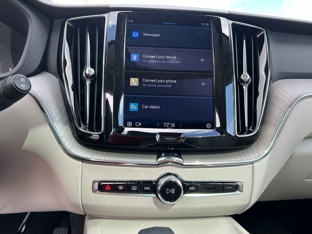 2023 Volvo XC60 B5 Plus Bright Theme Lakeland FL