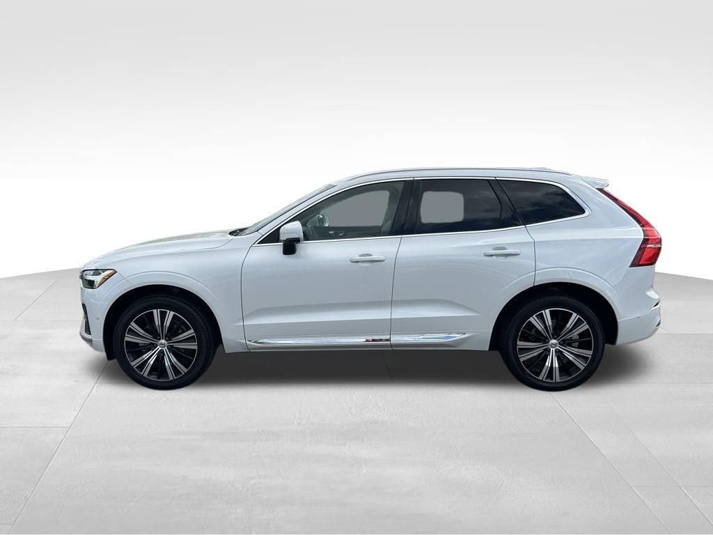 2023 Volvo XC60 B5 Plus Bright Theme Lakeland FL