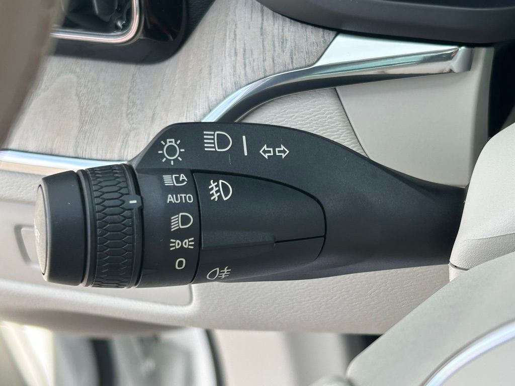 2023 Volvo XC60 B5 Plus Bright Theme Lakeland FL