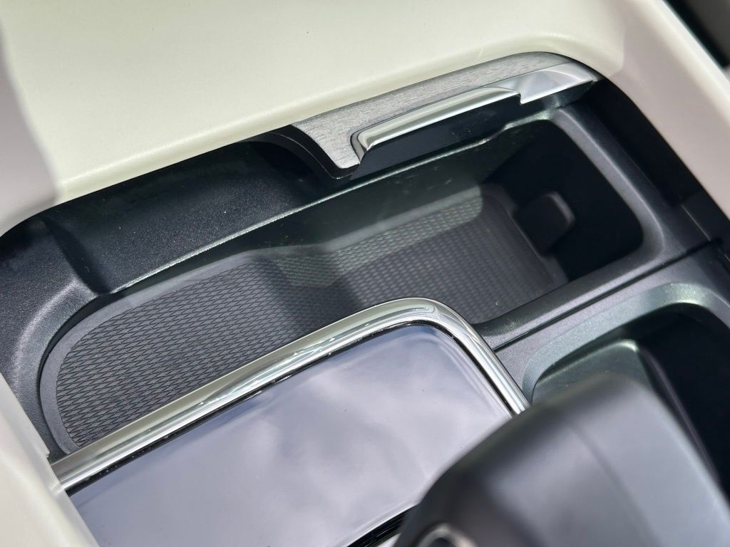 2023 Volvo XC60 B5 Plus Bright Theme Lakeland FL