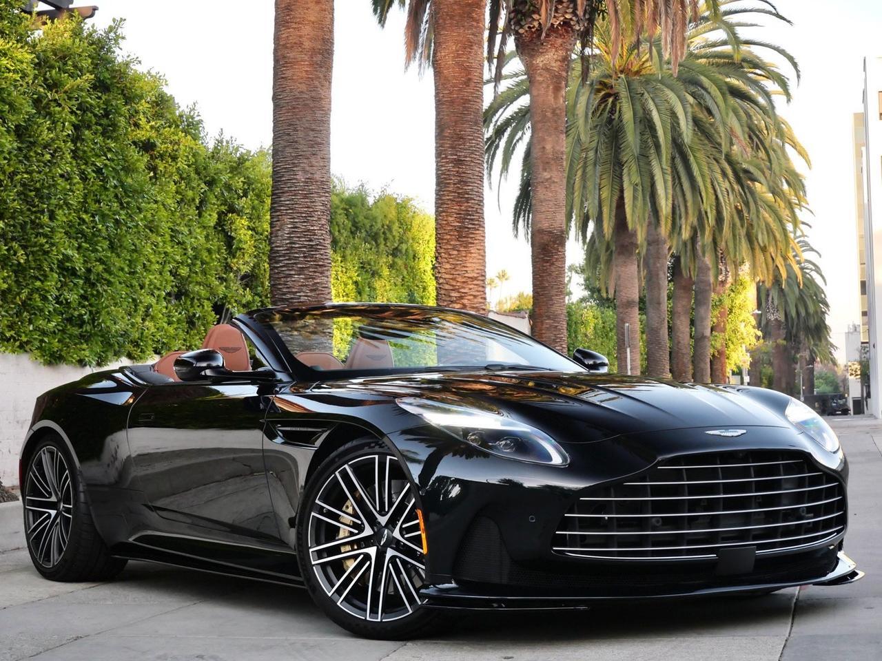 2024 Aston Martin DB12 Volante Volante