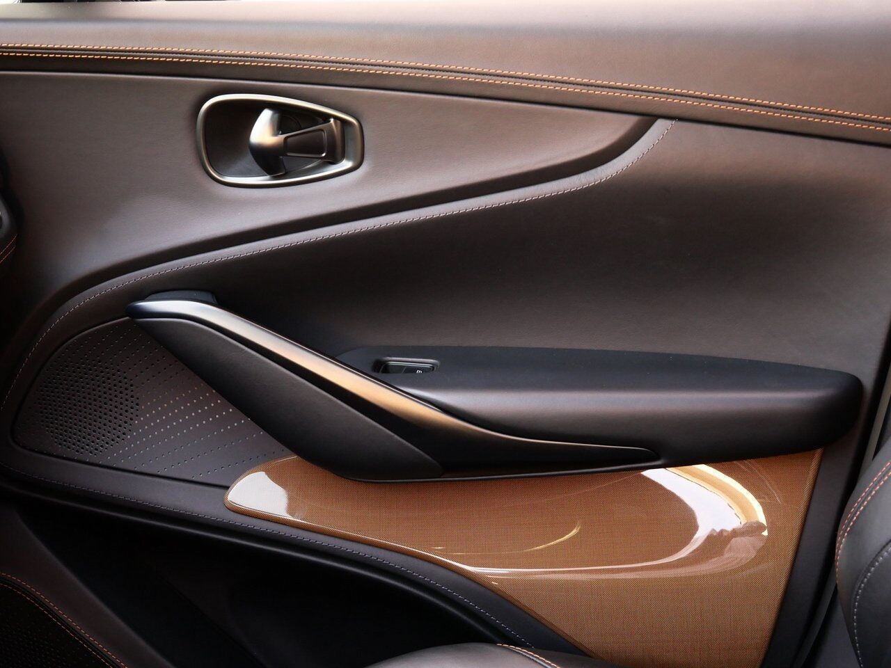 2024 Aston Martin DBX 707 707 Lawrence KS