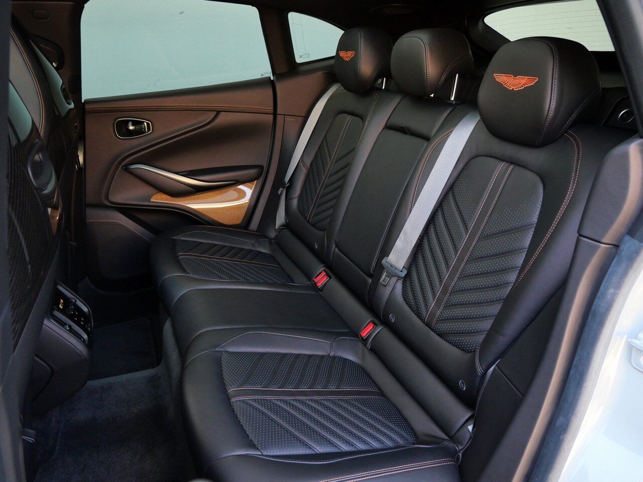 2024 Aston Martin DBX 707 707 Lawrence KS
