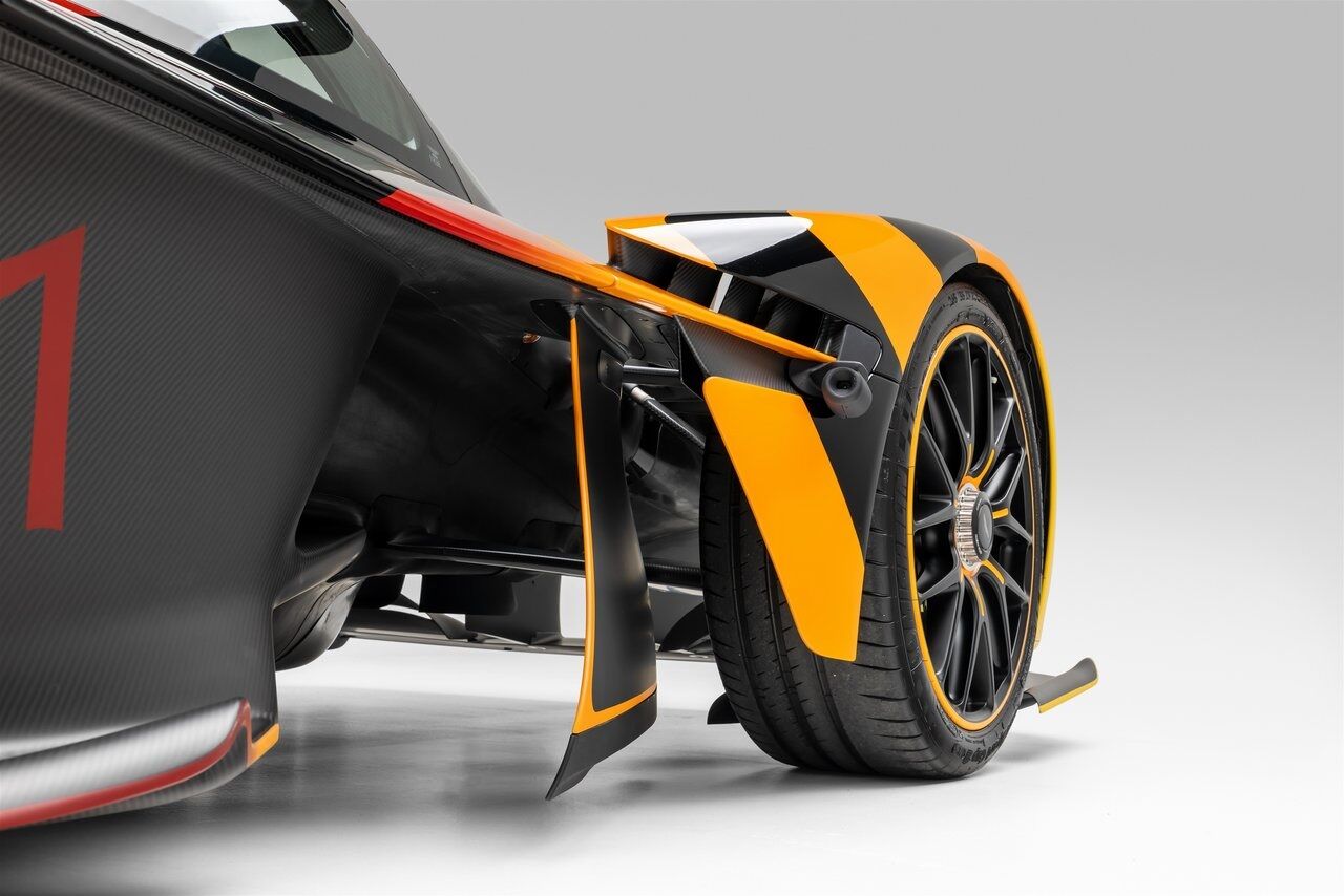 2024 Aston Martin Valkyrie Lawrence KS