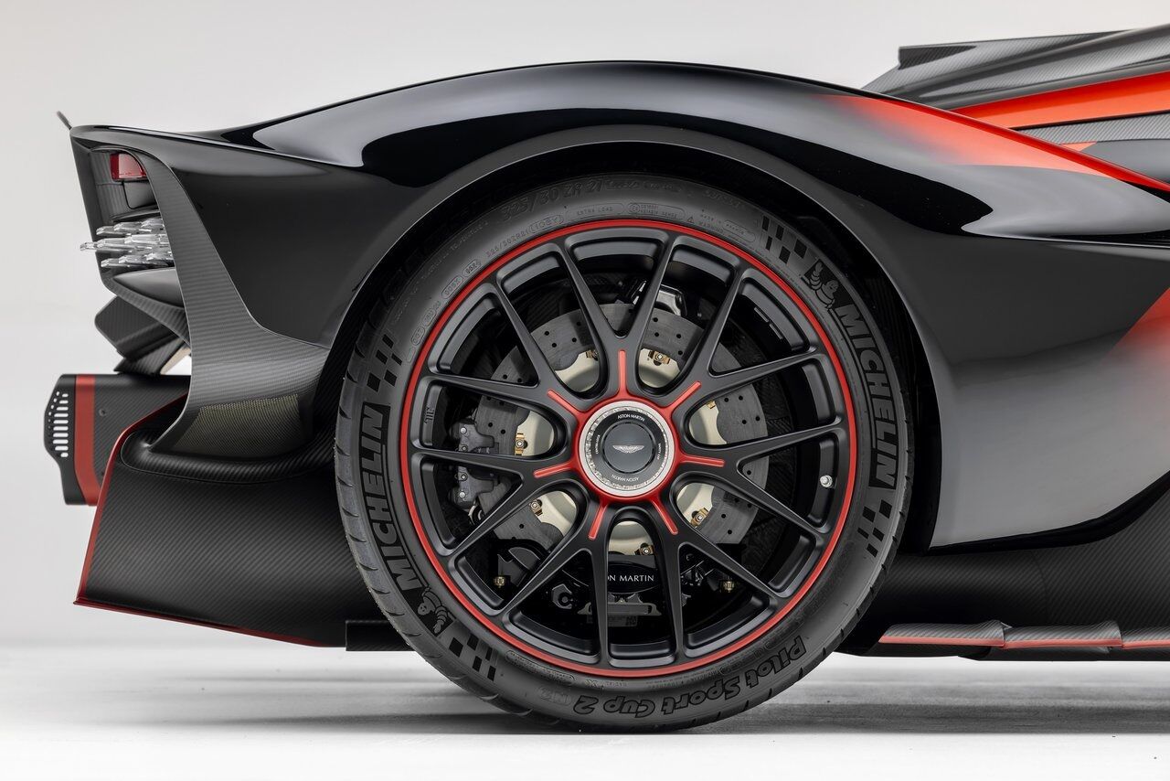 2024 Aston Martin Valkyrie Lawrence KS