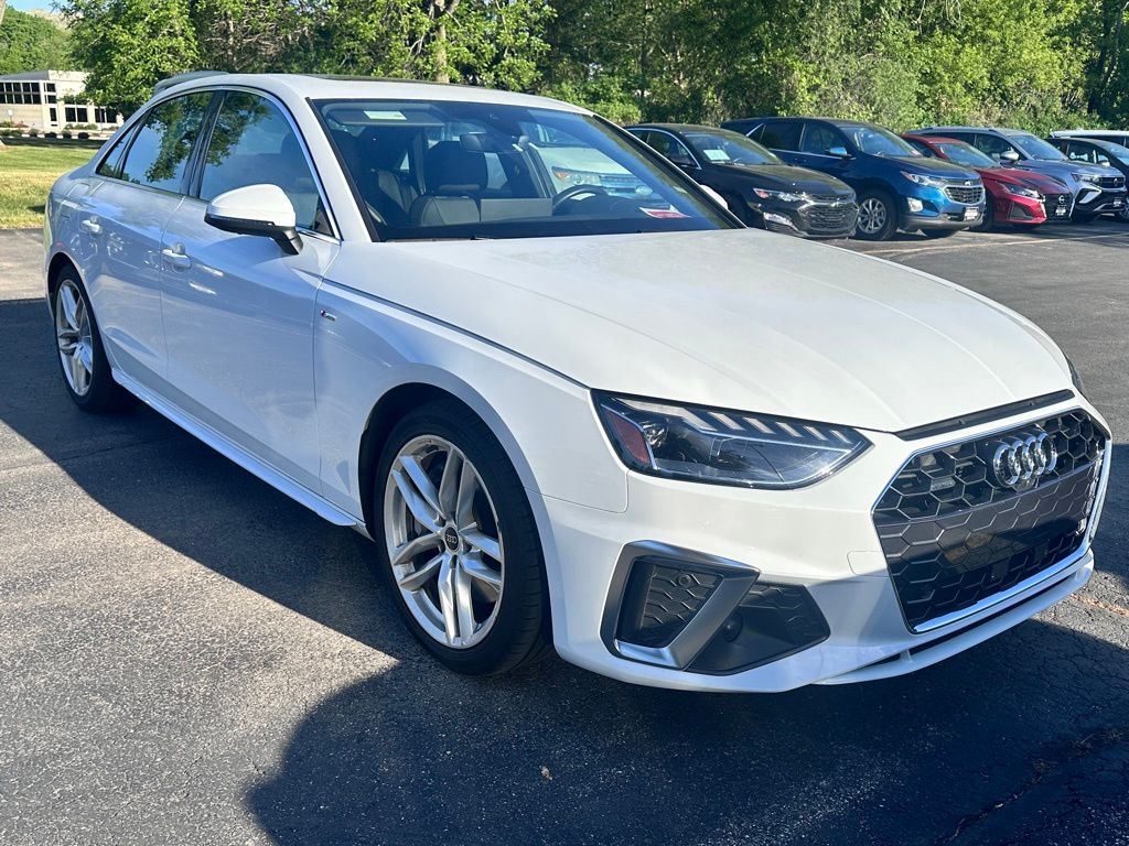 2024 Audi A4 45 S line Premium Plus quattro