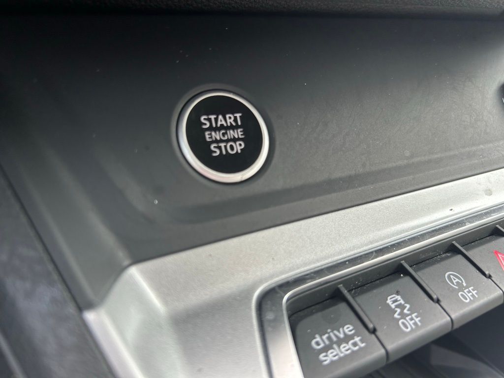 2024 Audi Q3 Premium Tampa FL