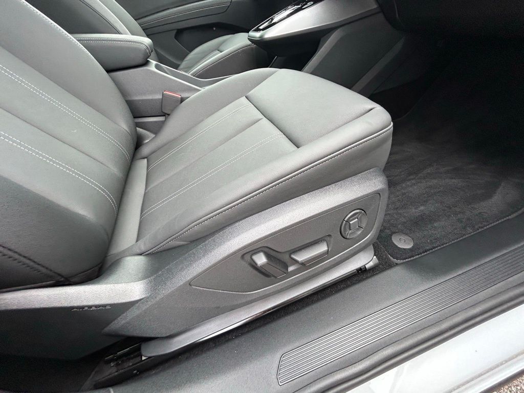 2024 Audi Q4 e-tron Premium Plus Lakeland FL