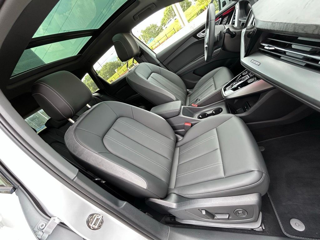 2024 Audi Q4 e-tron Premium Plus Lakeland FL