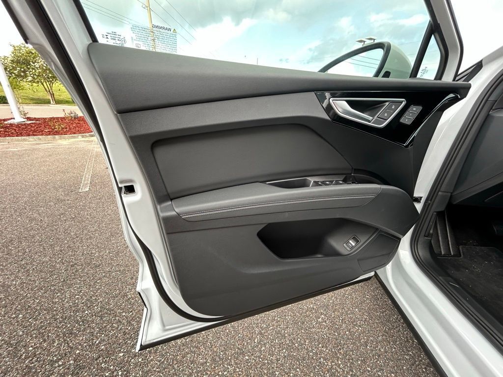 2024 Audi Q4 e-tron Premium Plus Lakeland FL