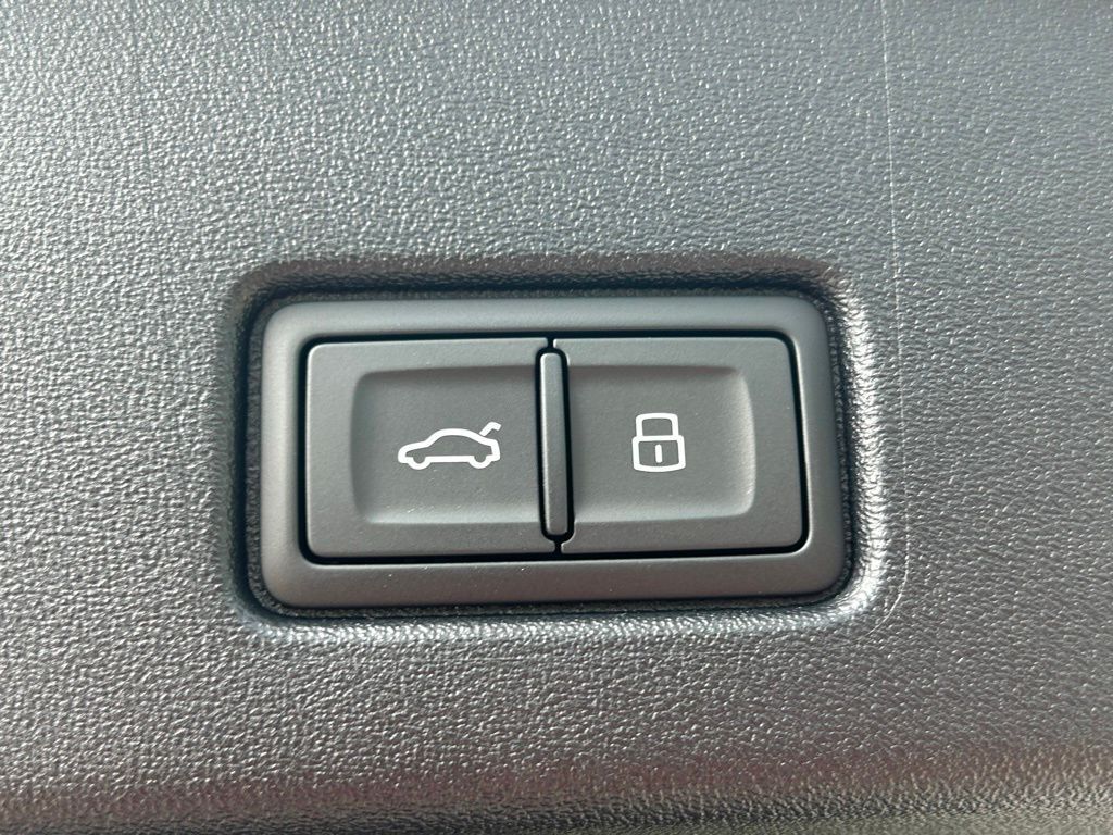 2024 Audi Q4 e-tron Premium Plus Lakeland FL