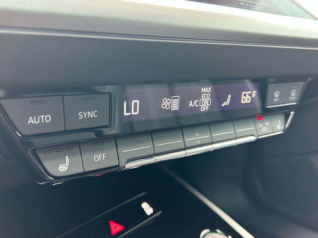 2024 Audi Q4 e-tron Premium Plus Lakeland FL