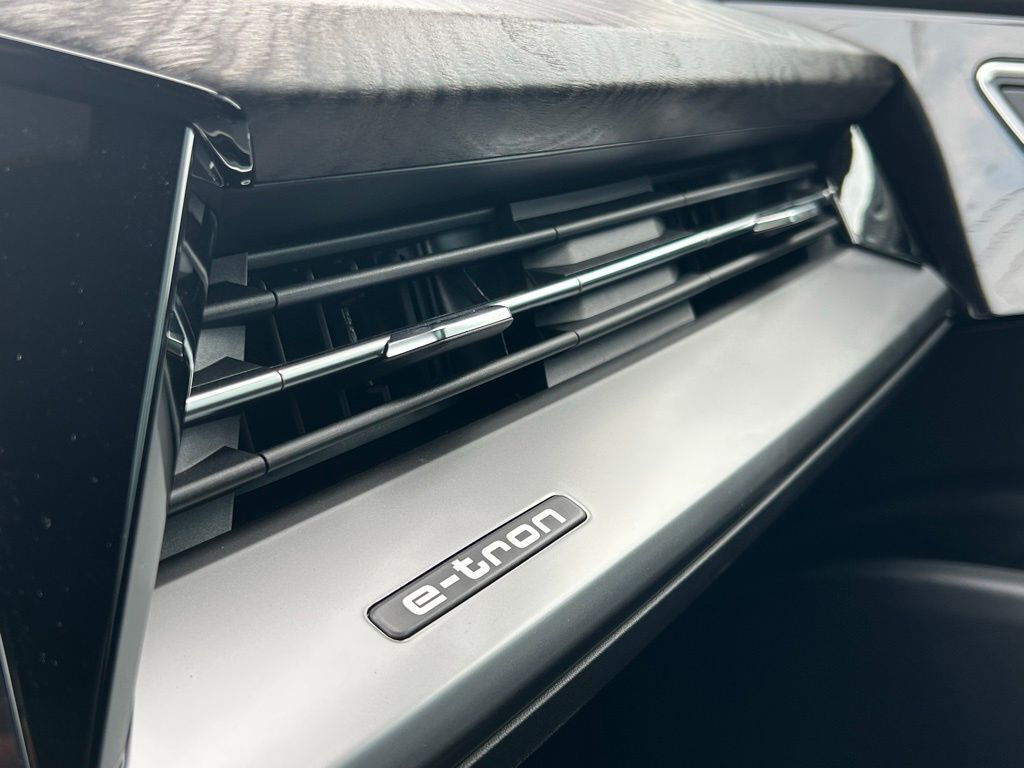 2024 Audi Q4 e-tron Premium Plus Lakeland FL