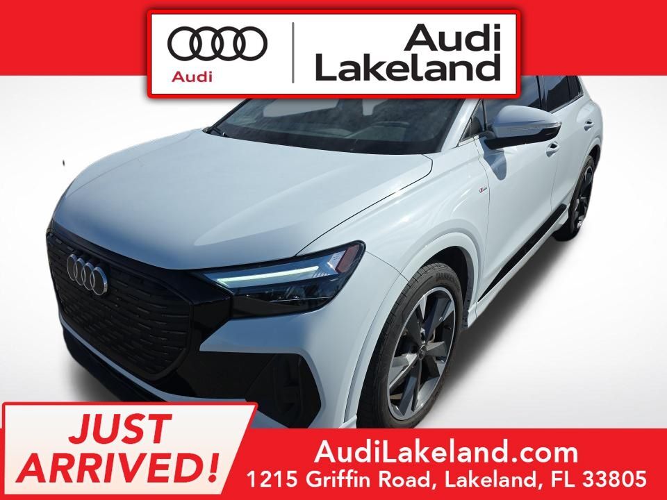 2024 Audi Q4 e-tron Premium