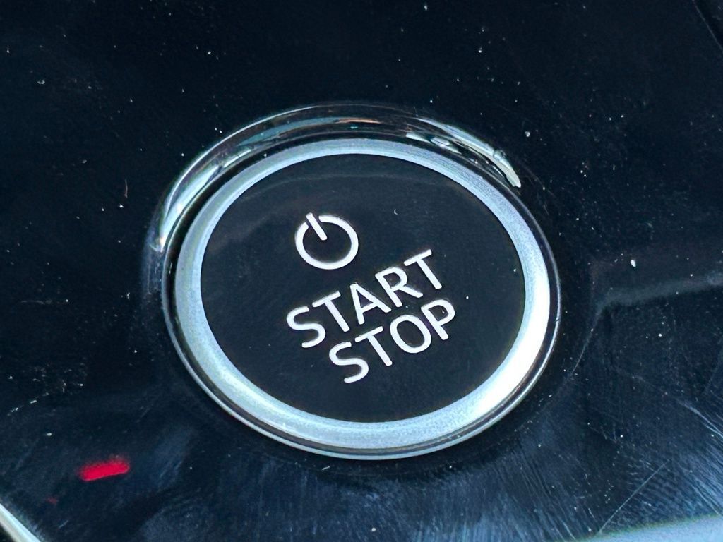 2024 Audi Q4 e-tron Premium Lakeland FL