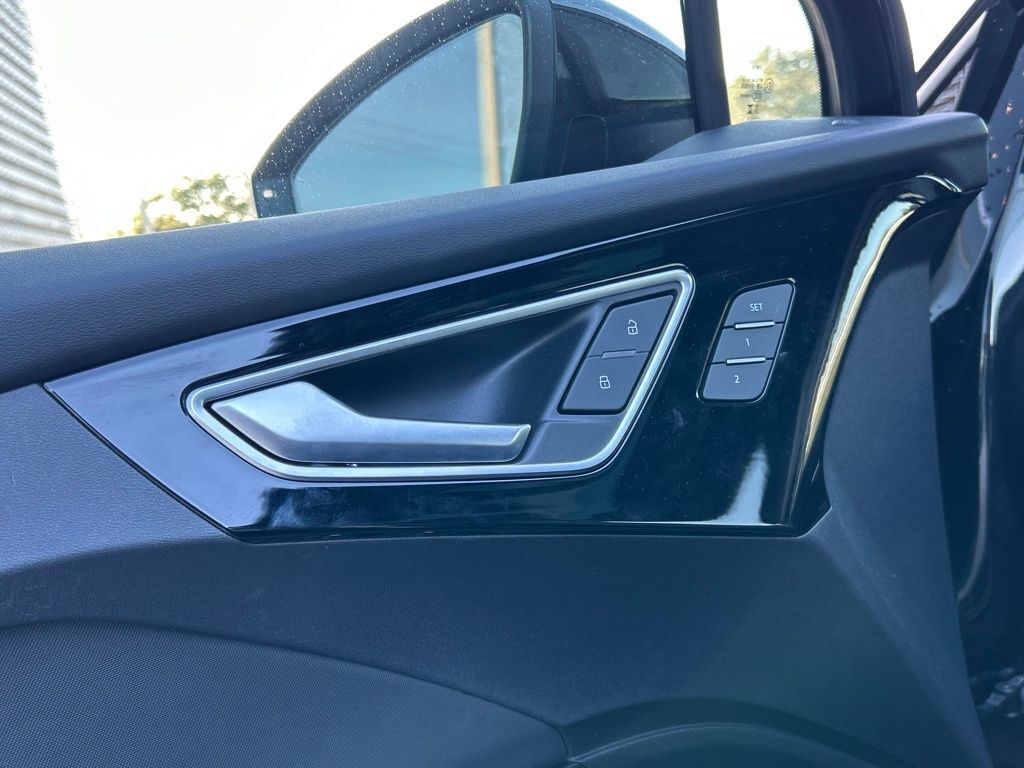 2024 Audi Q4 e-tron Premium Lakeland FL