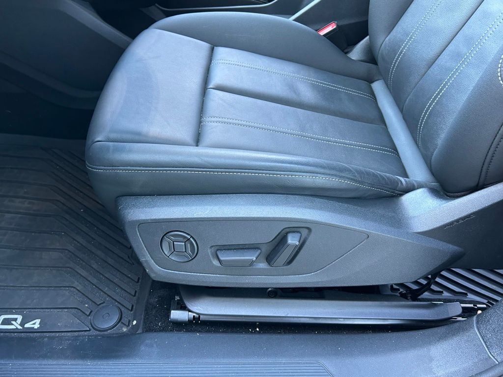 2024 Audi Q4 e-tron Premium Lakeland FL