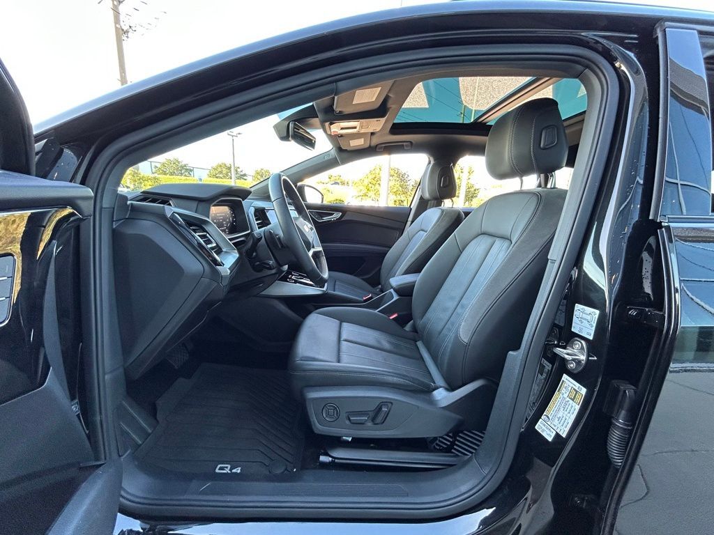 2024 Audi Q4 e-tron Premium Lakeland FL