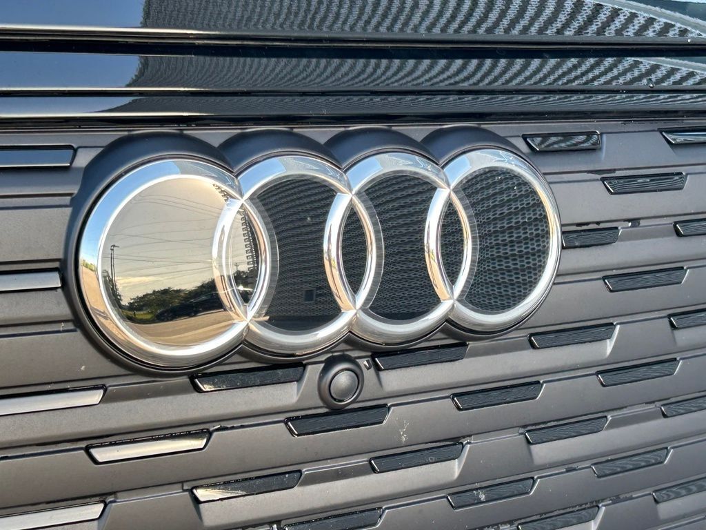 2024 Audi Q4 e-tron Premium Lakeland FL