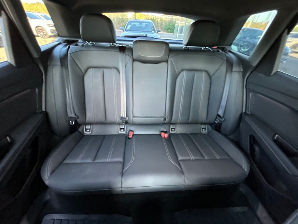 2024 Audi Q4 e-tron Premium Lakeland FL