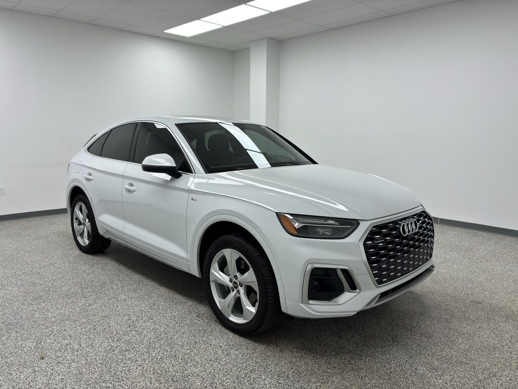 2024 Audi Q5 Sportback Premium Plus's photo