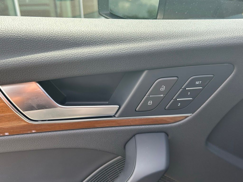 2024 Audi Q5 e 55 Premium Plus Lakeland FL