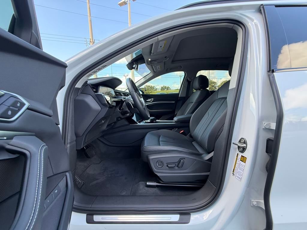 2024 Audi Q8 e-tron Premium Plus Lakeland FL