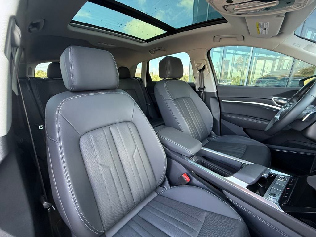 2024 Audi Q8 e-tron Premium Plus Lakeland FL