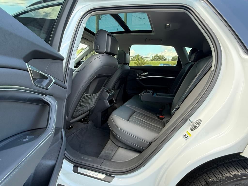 2024 Audi Q8 e-tron Premium Plus Lakeland FL