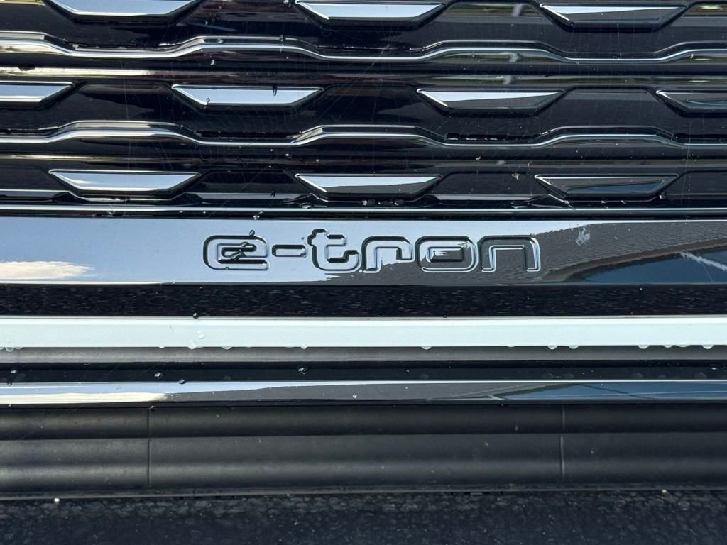 2024 Audi Q8 e-tron Premium Plus Lakeland FL