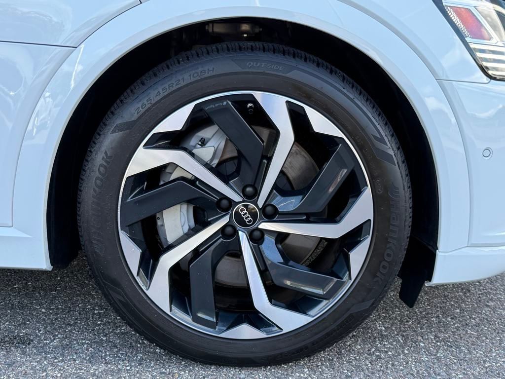 2024 Audi Q8 e-tron Premium Plus Lakeland FL