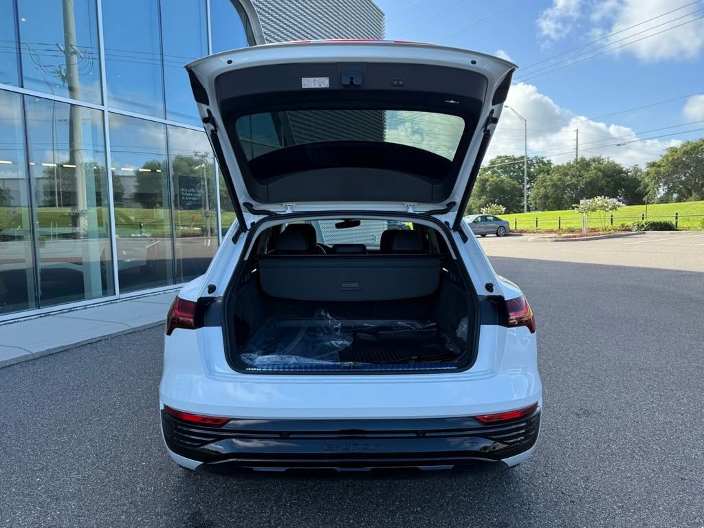 2024 Audi Q8 e-tron Premium Plus Lakeland FL