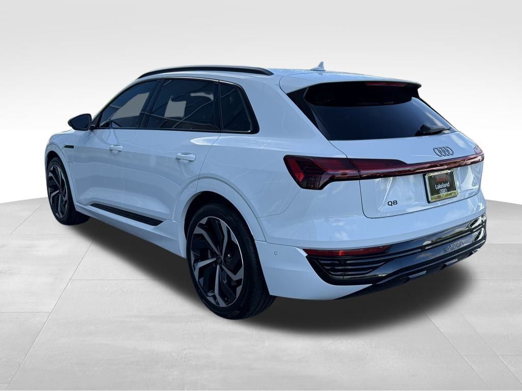 2024 Audi Q8 e-tron Premium Plus Lakeland FL