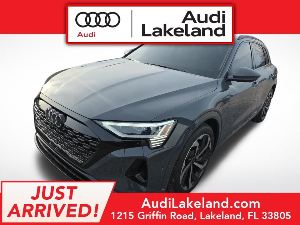 2024 Audi Q8 e-tron Premium Plus