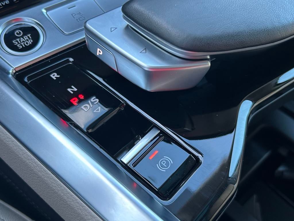 2024 Audi Q8 e-tron Premium Plus Lakeland FL