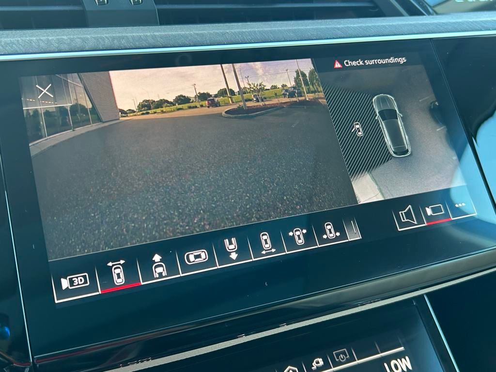 2024 Audi Q8 e-tron Premium Plus Lakeland FL