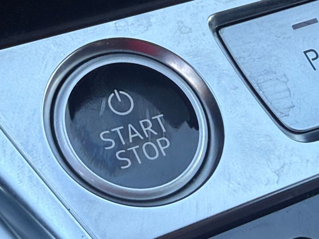 2024 Audi Q8 e-tron Premium Plus Lakeland FL