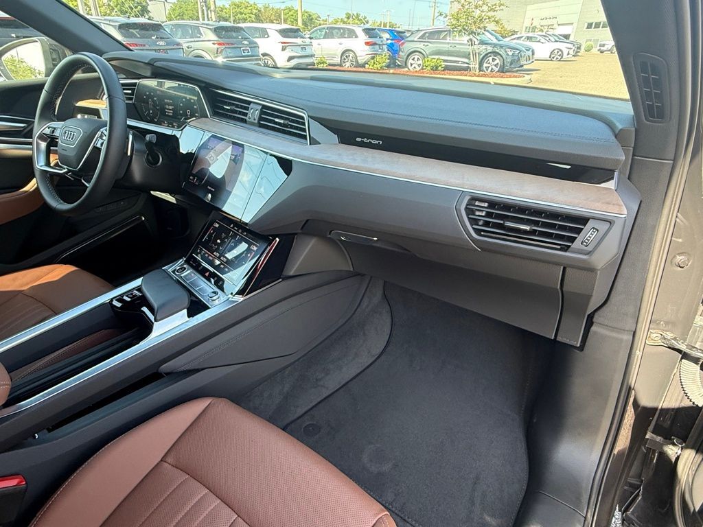 2024 Audi Q8 e-tron Premium Plus Lakeland FL