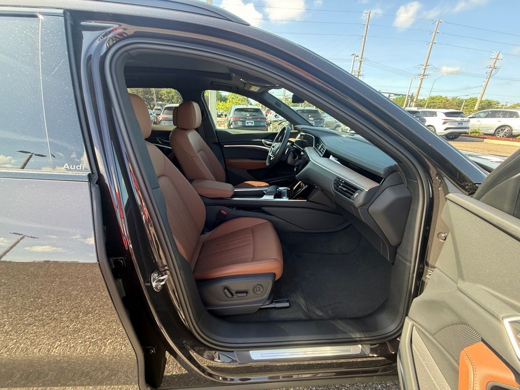 2024 Audi Q8 e-tron Premium Plus Lakeland FL