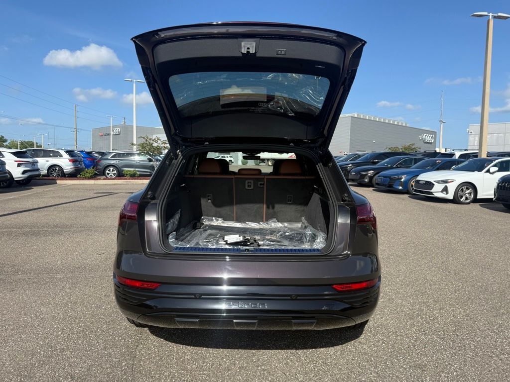 2024 Audi Q8 e-tron Premium Plus Lakeland FL