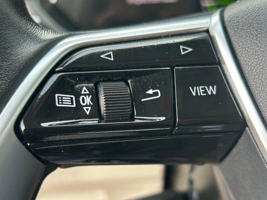 2024 Audi Q8 e-tron Premium Plus Lakeland FL